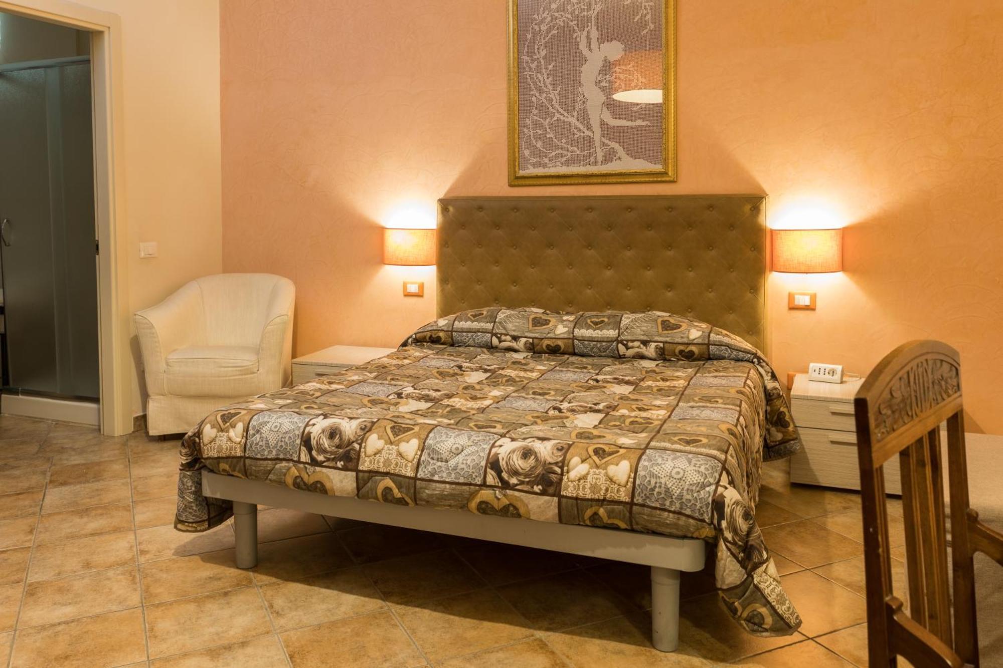 Locanda Dei Fiori ปิสโตยา ภายนอก รูปภาพ