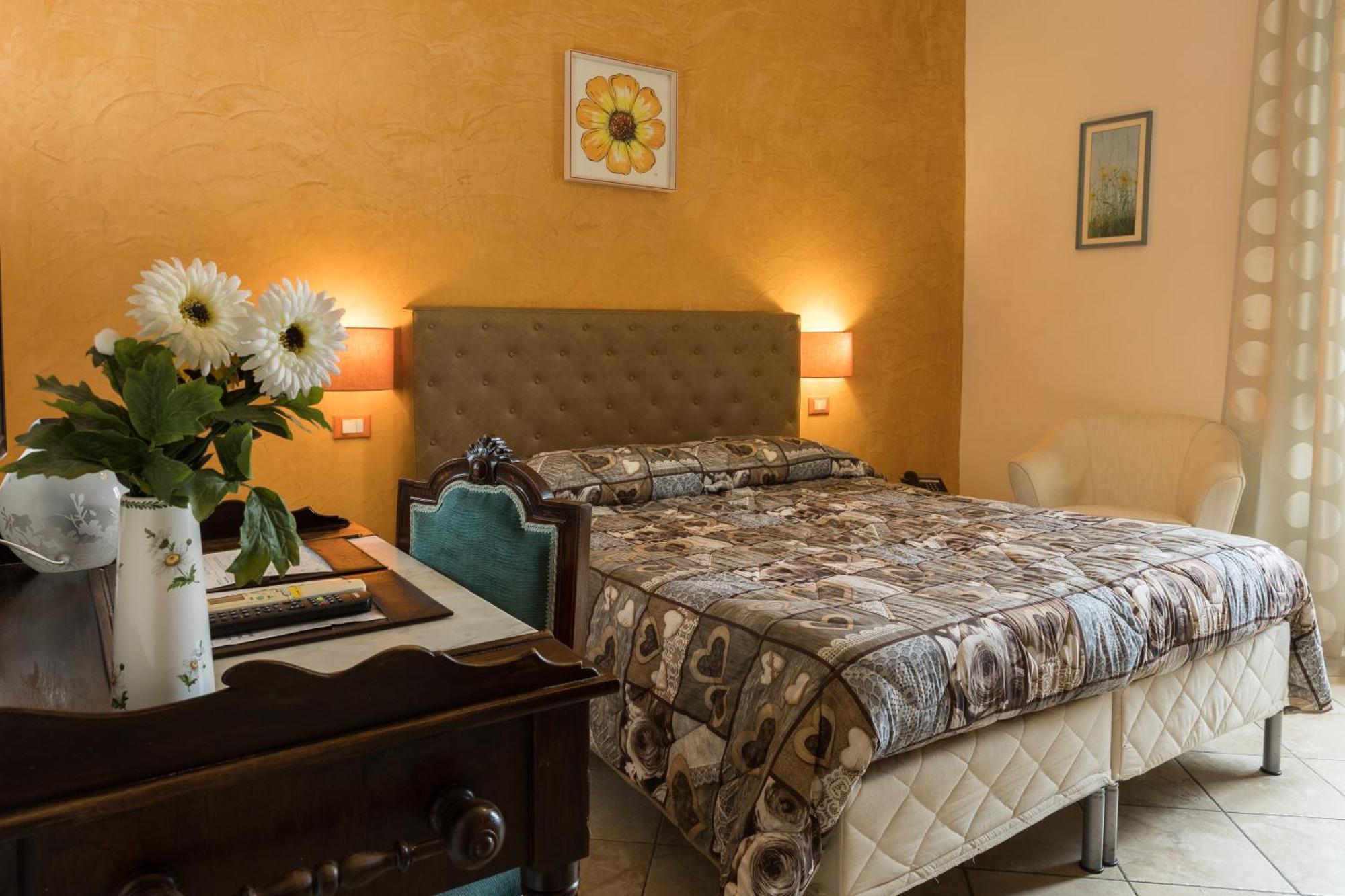 Locanda Dei Fiori ปิสโตยา ภายนอก รูปภาพ