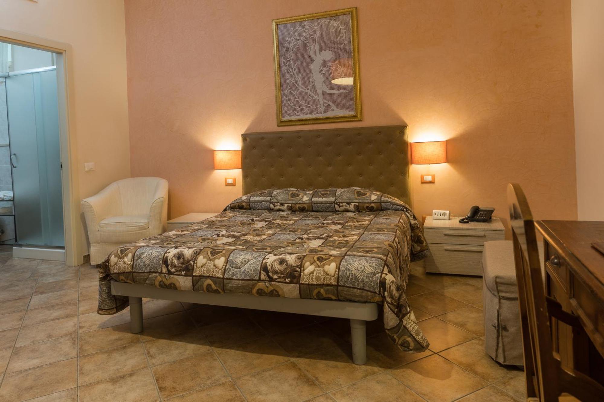 Locanda Dei Fiori ปิสโตยา ภายนอก รูปภาพ